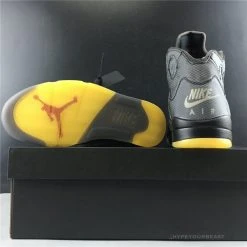 Hypeyourbeast Jordan 5 Retro Off-White Black