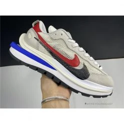 Hypeyourbeast Sacai X Nike Pegasus Vaporfly White / Red