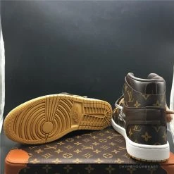 Hypeyourbeast Off White X Jordan 1 X LV