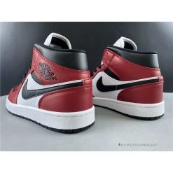 Hypeyourbeast Air Jordan 1 Mid 'Chicago' 29 Hypeyourbeast Air Jordan 1 Mid 'Chicago'