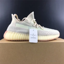 Hypeyourbeast Yeezy Boost 350 V2 'Citrin Non-Reflective' 36 Hypeyourbeast Yeezy Boost 350 V2 'Citrin Non-Reflective'